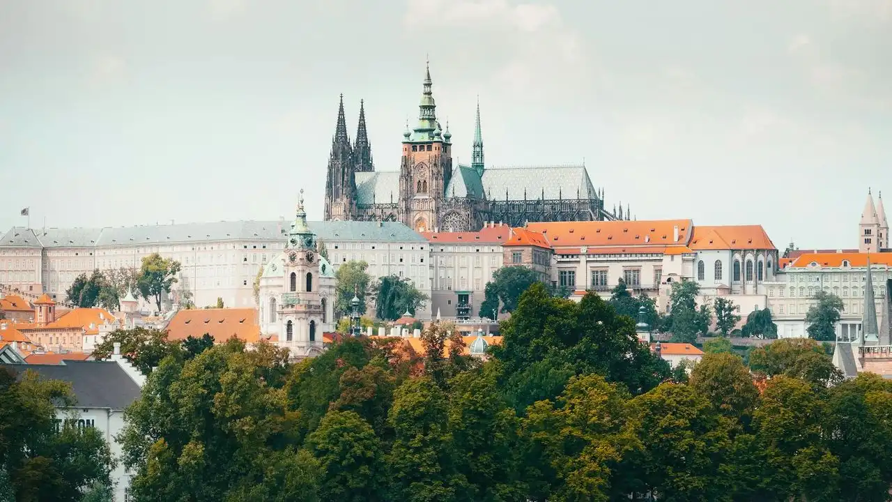 The 7 Czech Noun Cases Explained For Beginners